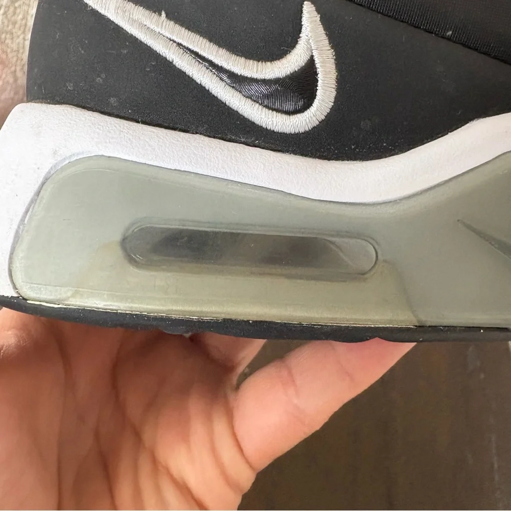Nike Black White Airmax Bella TR 4 Kids Shoes Sneakers Athletic Neutral‎